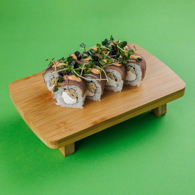 Якутский ролл с языком 