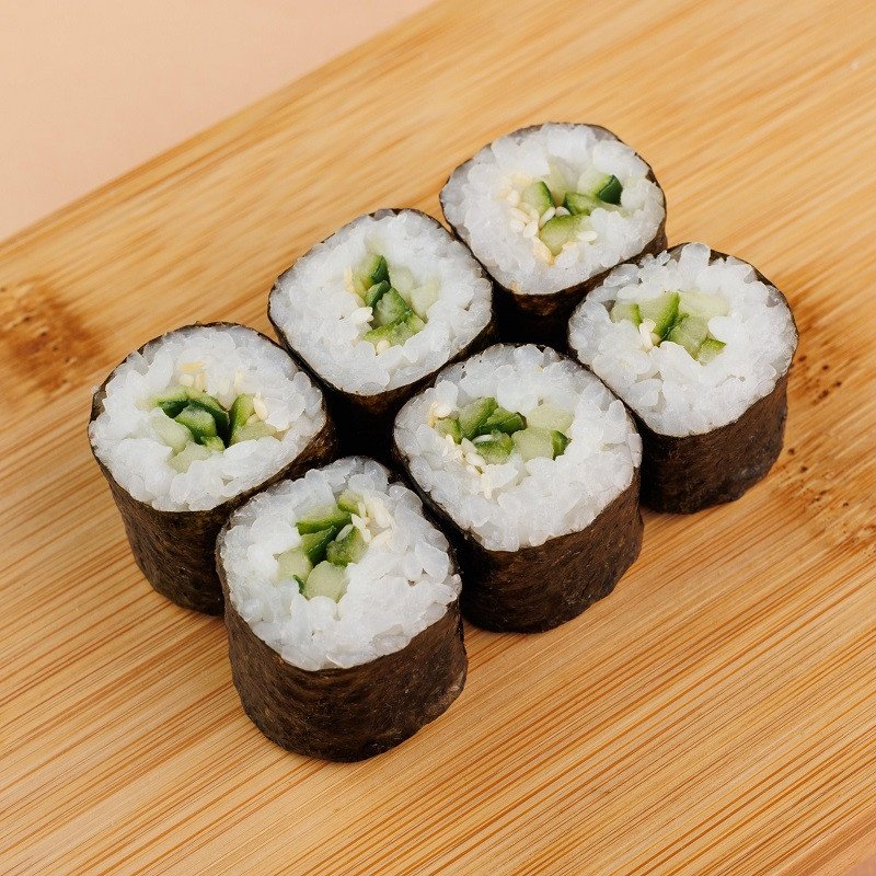 Хосомаки с огурцом