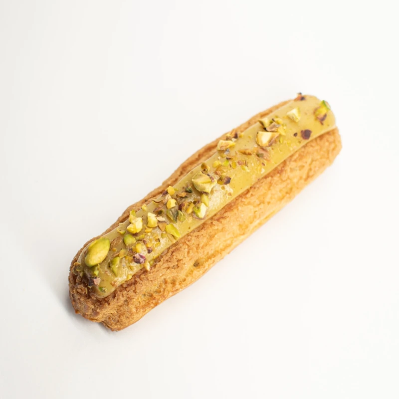 Эклер Фисташковый