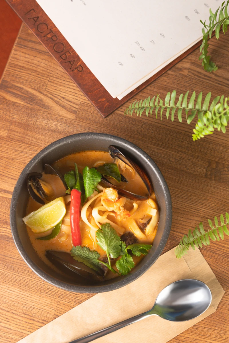 (рис) Азиатский суп с морепродуктами