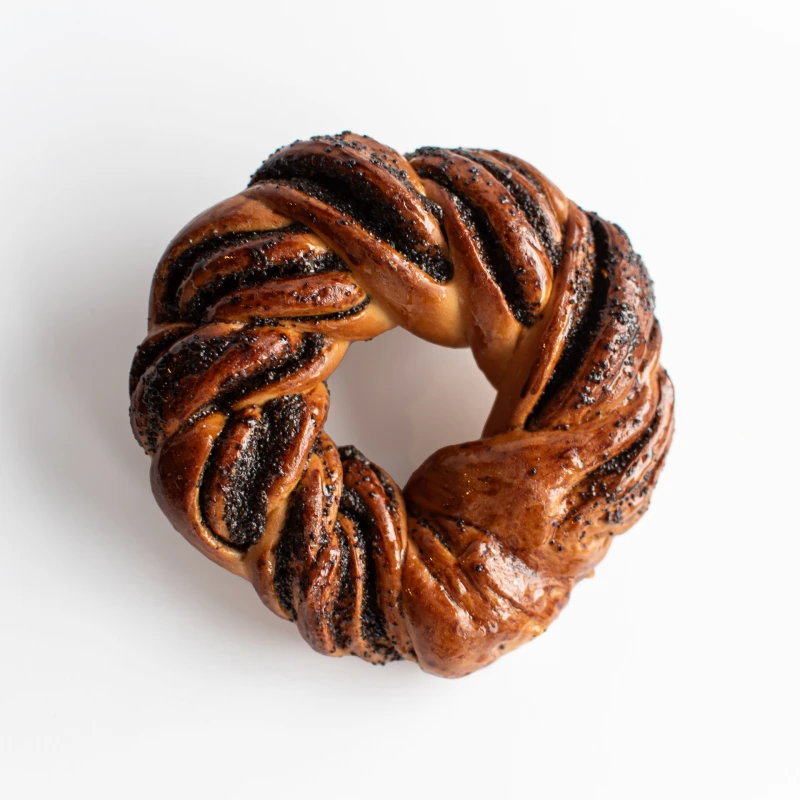 Плетенка с маком