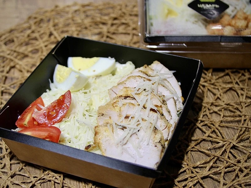 Цезарь с куриной грудкой
